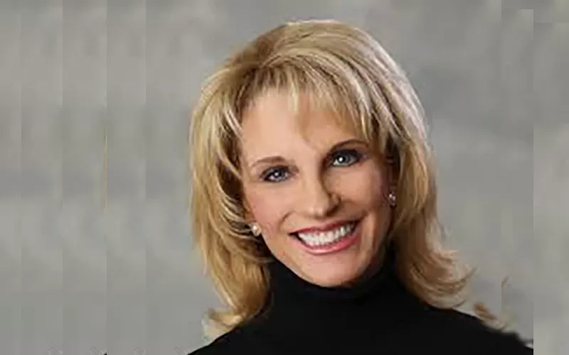 Lori Loftus