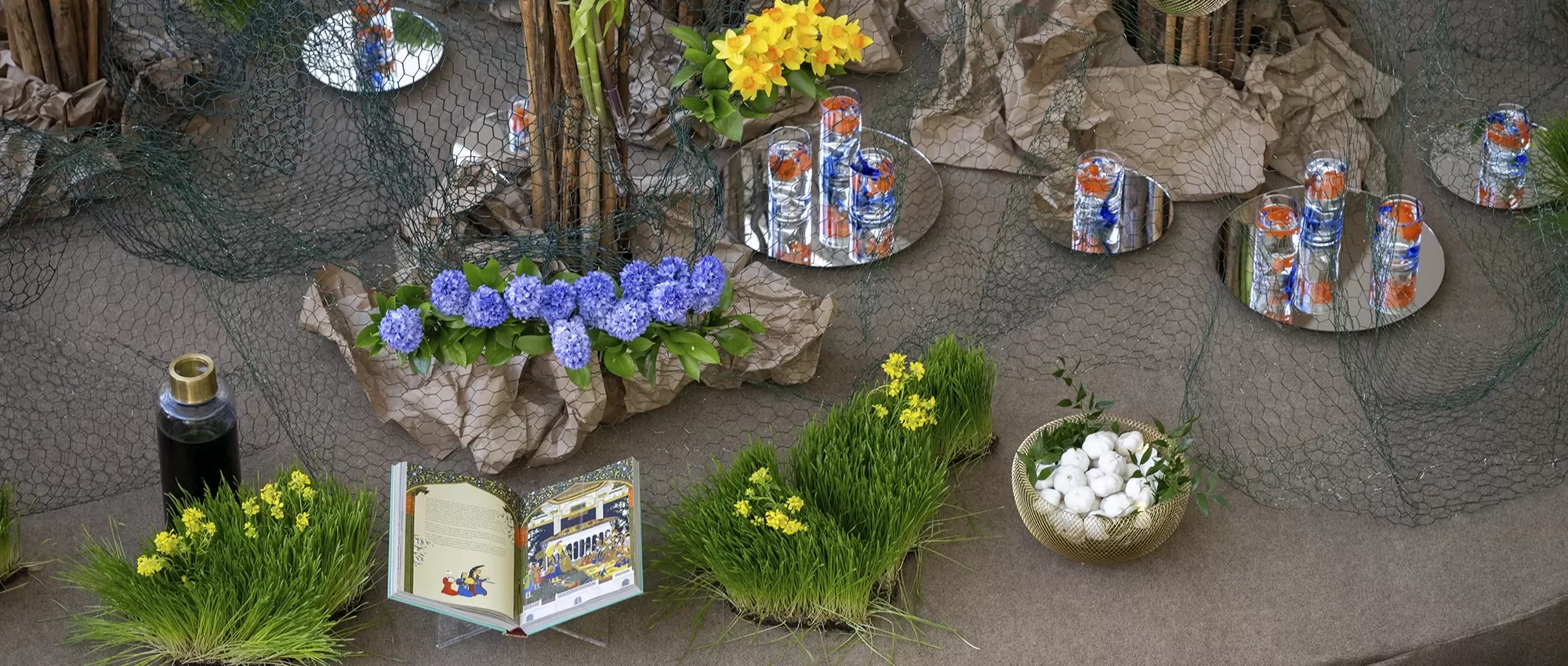 HAft-Sing table at the Nwruz concert signifying spring